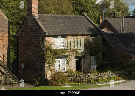 Periode Cottage, Cheddleton Flint Mill, Cheddleton, Stoke-on-Trent, Staffordshire, England, UK, Europa. Museum Stockfoto