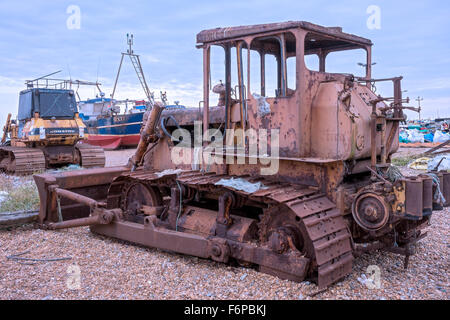 Rusty Bulldozer auf das Vorland Hastings East Sussex UK Stockfoto