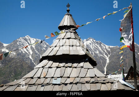 Buddhistischen Tempel Chitkul auf dem letzten bewohnten Dorf an der Grenze von Indo-China Himachal Pradesh, Nordindien Stockfoto