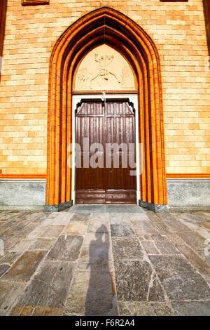 Lombardei in der Villa Cortese alte Kirche geschlossen gemauerten Turm Wand Italien Stockfoto