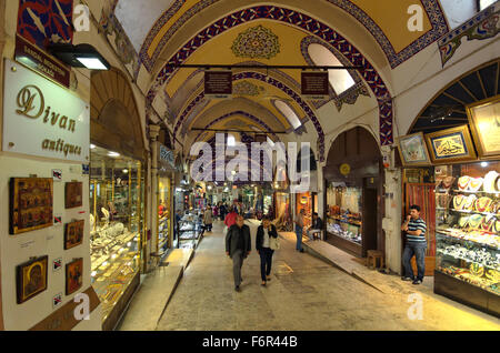 Der Große Basar in Istanbul, Istanbul, Türkei. Stockfoto