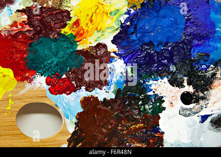 Detail einer Maler-Palette hautnah. Stockfoto