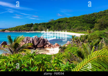 Wunderschöne Anse Cocos Beach auf La Digue Island, Seychellen Stockfoto