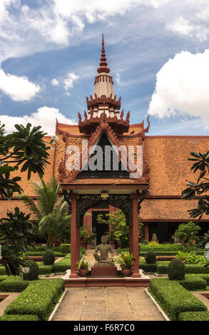 Phnom Penh, Kambodscha: Innenhof des Nationalmuseums Stockfoto