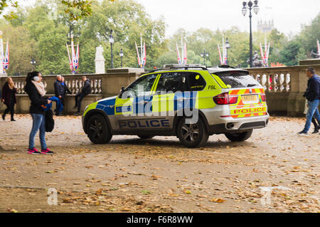 Metropolitan Police BMW X 5 ARV, bewaffnete Antwort Fahrzeug Stockfoto