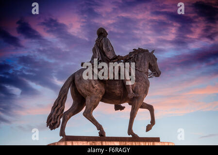 Denkmal für König Charles III in der Puerta del Sol, Madrid, Spanien Stockfoto