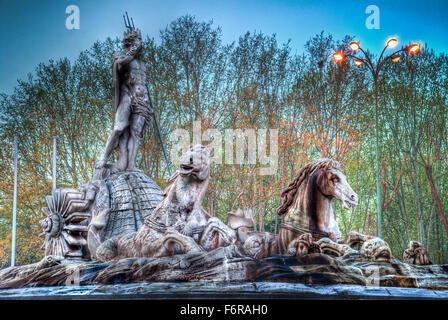 Die Fuente de Neptuno in Madrid Stockfoto