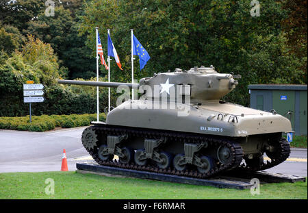 D Tag, Sherman M4A1 mittlerer Panzer, Overlord Museum, Omaha-Beach Colleville-Sur-Mer, Normandie, Normandie, Frankreich, WWII Stockfoto