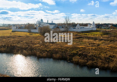 St. Pokrowski weibliche Kloster in Susdal. Goldener Ring von Russland Reisen Stockfoto