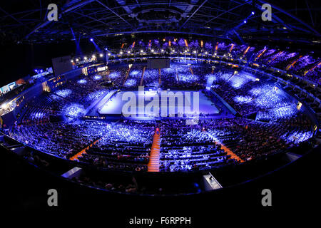 19.11.2015 der O2 London, England. ATP World Tour Finaltag 5. Einen Überblick über die O2-Arena vor der Partie zwischen Roger Federer (SUI) und Kei Nishikori (JPN) Stockfoto