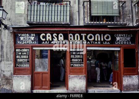 Bar Antonio, Calle de Latoneros, Madrid. Spanien. Stockfoto