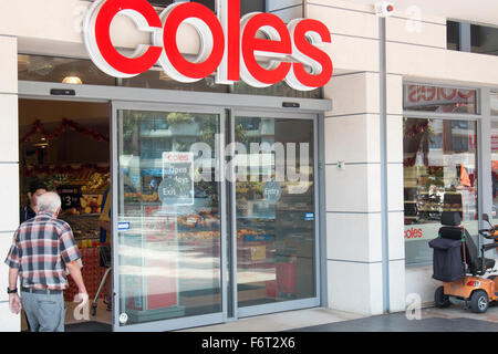 Coles Supermarkt Lebensmittelgeschäft in manly Beach, Sydney, Australien Stockfoto