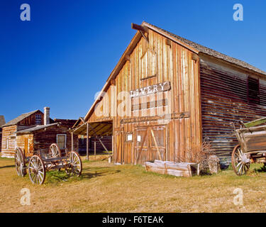 Mietstall zur Geisterstadt Nevada City, montana Stockfoto