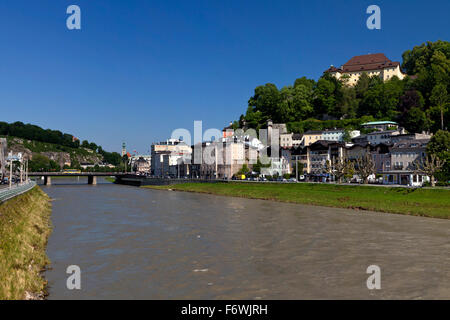 Blick über der Salzach, Salzburg, Österreich Stockfoto