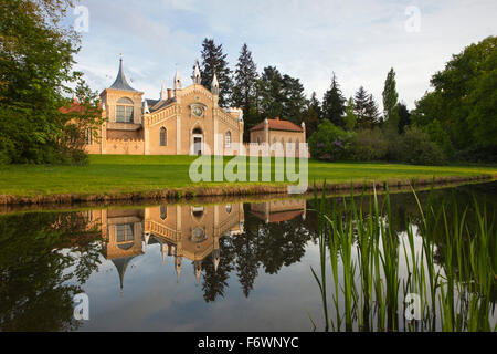 Gotisches Haus, Wörlitz, UNESCO-Welterbe Garten Königreich von Dessau-Wörlitz, Sachsen-Anhalt, Deutschland Stockfoto