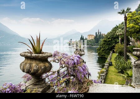 Villa Monastero Gärten, Varenna, Comer See, Lago di Como, Provinz Lecco, Lombardei, Italien Stockfoto