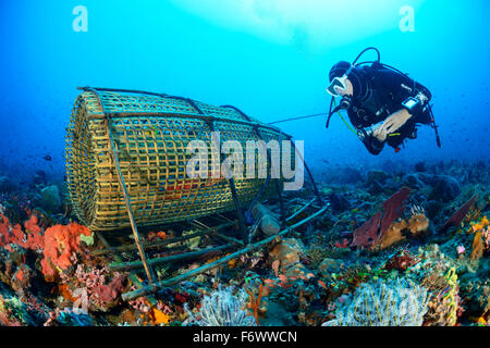 Fisch-Trap, Fischfalle typisch für Alor, Alor Archipel, Indischer Ozean, Indonesien, Sawu Meer, Pantarstrait Stockfoto