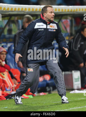 Bochum, Deutschland. 20. November 2015. Fußball, Deutschland, 2. Bundesliga, VfL Bochum Vs Union Berlin, Bochum, 20.11.2015: Manager Sascha Lewandowski (Union Berlin). Bildnachweis: Jürgen Schwarz/Alamy Live-Nachrichten Stockfoto