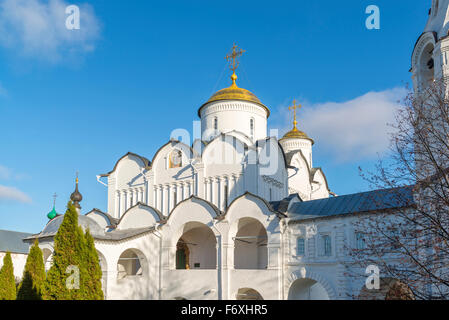 Kathedrale St. Pokrovsky Monastery wurde Susdal des 16. Jahrhunderts erbaut. Goldener Ring Reisen Russland Stockfoto