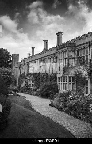 Garten und Haus von Sudeley Castle Stockfoto