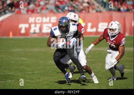 Philadelphia, Pennsylvania, USA. 21. November 2015. Memphis-Player, MOSES FRAZIER Untätigkeit gegen Tempel während des Spiels spielte bei Lincoln Financial Field in Philadelphia Pa Credit: Ricky Fitchett/ZUMA Draht/Alamy Live News Stockfoto