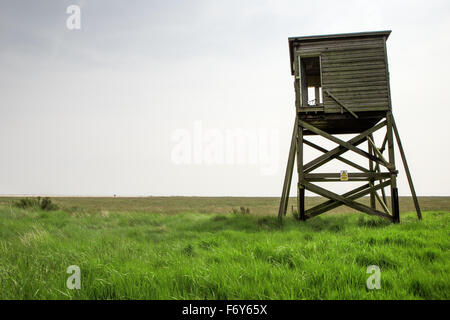 alten Strandhütte oder Suche Turm genommen in Bradwell-on-Sea in Essex england Stockfoto