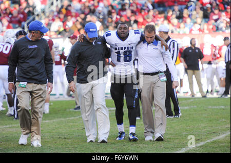 Philadelphia, Pennsylvania, USA. 21. November 2015. Memphis WR, RODERICK PROCTOR erfolgt aus dem Feld während des Spiels gegen Tempel spielte bei Lincoln Financial Field in Philadelphia Pa Credit: Ricky Fitchett/ZUMA Draht/Alamy Live News Stockfoto