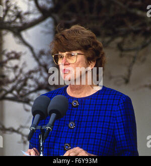 Washington, DC.  11.02.1993 Attorney General Janet Reno im Rose Garden zu benennen. Bildnachweis: Mark Reinstein Stockfoto