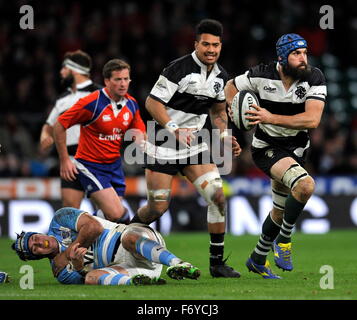 Twickenham, Großbritannien. 21. November 2015. Scott Fardy Barbaren in Aktion während der Killik-Cup zwischen Barbaren und Argentinien im Twickenham Stadium. Die Pumas gewann mit einem Score von 49-31. Bildnachweis: Aktion Plus Sport/Alamy Live-Nachrichten Stockfoto