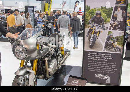 Sydney, Australien. 22. November 2015. Sydney-Motorrad-Show von Sydney Olympic Park, Homebush, Sydney, Australien. Triumph Thruxton R Motorrad Kredit: model10/Alamy Live-Nachrichten Stockfoto