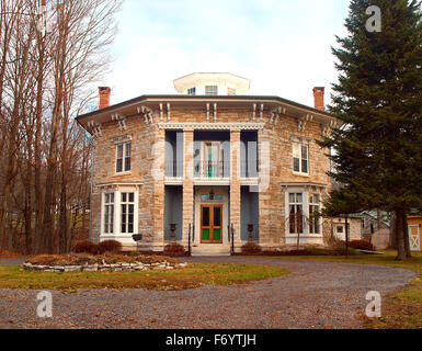 Newport, New York, USA. November 21,2015. Yale-Cady Octagon House Stockfoto