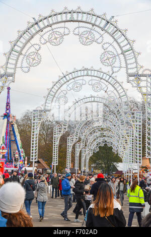 Hyde Park, London, UK. 22. November 2015. Der jährliche Winter Wonderland Weihnachtsmarkt im Hyde Park. © Matthew Chattle/Alamy Liv Stockfoto