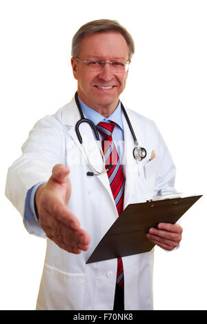 Glücklich leitenden Chefarzt bietet sein Händedruck Stockfoto