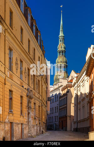 St.-Petri Kirche in der alten Stadt von Riga, Lettland Stockfoto