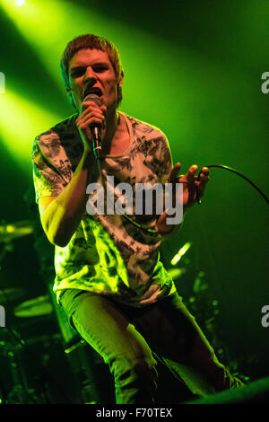 Mailand Italien. 22. November 2015. Die isländische zweiteilige Alternative Band FUFANU führt live auf der Bühne Fabrique Eröffnungsshow von John Grant Credit: Rodolfo weitertransferiert/Alamy Live News Stockfoto