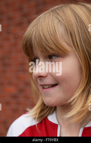 Porträt von Mädchen lächelnd, Stockfoto