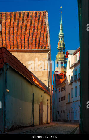 St.-Petri Kirche in der alten Stadt von Riga, Lettland Stockfoto