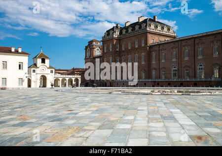 Italien, Venaria, Königspalast, den Ehrenhof Stockfoto