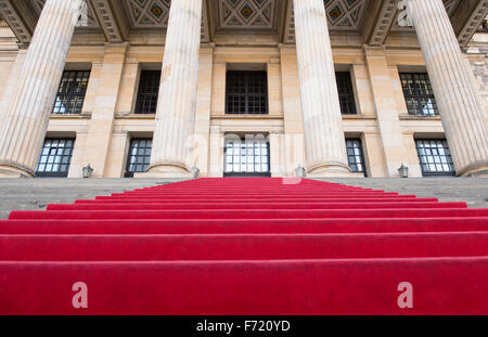 Außenseite des Konzertsaals Konzerthaus am Gendarmenmarkt in Berlin, Deutschland Stockfoto