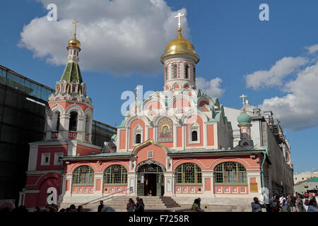 Die Kasaner Kathedrale am Roten Platz in Moskau, Russland. Stockfoto