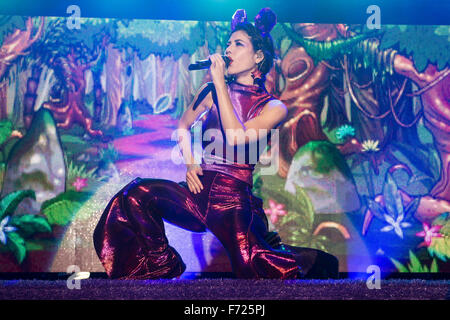 Manchester, UK. 23. November 2015. Marina und die Diamanten erklingt in der O2-Ritz in Manchester, 2015 Credit: Myles Wright/ZUMA Draht/Alamy Live News Stockfoto