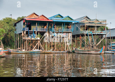 Das schwimmende Dorf Kampong Phluk in der Nähe von Siem Reap, Kambodscha Stockfoto