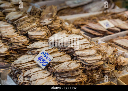 Getrocknete Meeresfrüchte auf einem Thai Street-Markt in Bangkok, Thailand Stockfoto