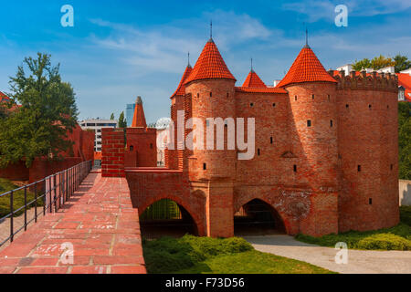 Barbican in der alten Stadt von Warschau, Polen Stockfoto