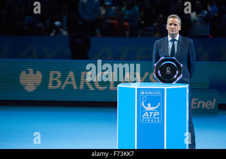 Barclays ATP World Tour Finals 2015. Chris Kermode, ATP Executive Chairman und Präsident am Hof für die Siegerehrung. Stockfoto