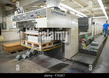 Moderne EDV und digitale Druckerei und Anlage in Gainesville, Florida. Stockfoto