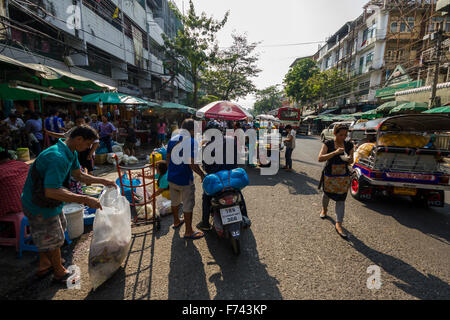 Auf Bangkok Straßenmarkt Stockfoto