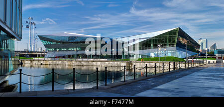 Der Kristall und Docks, Royal Victoria Dock, London, England, UK Stockfoto