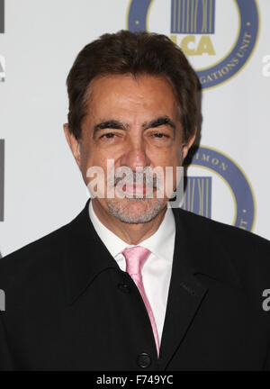 Letzte Chance für Tiere (LCA) jährliche Benefiz-Gala - Ankünfte mit: Joe Mantegna wo: Beverly Hills, Kalifornien, Vereinigte Staaten, wann: 24. Oktober 2015 Stockfoto