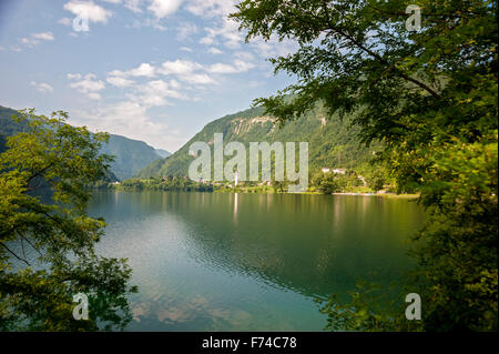 Lago di Corlo, Ende, Veneto, Italien, Stockfoto